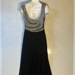 Alyce Paris SZ 10 Black Gown Silver Sequin Formal Elegant Black Tie Prom
